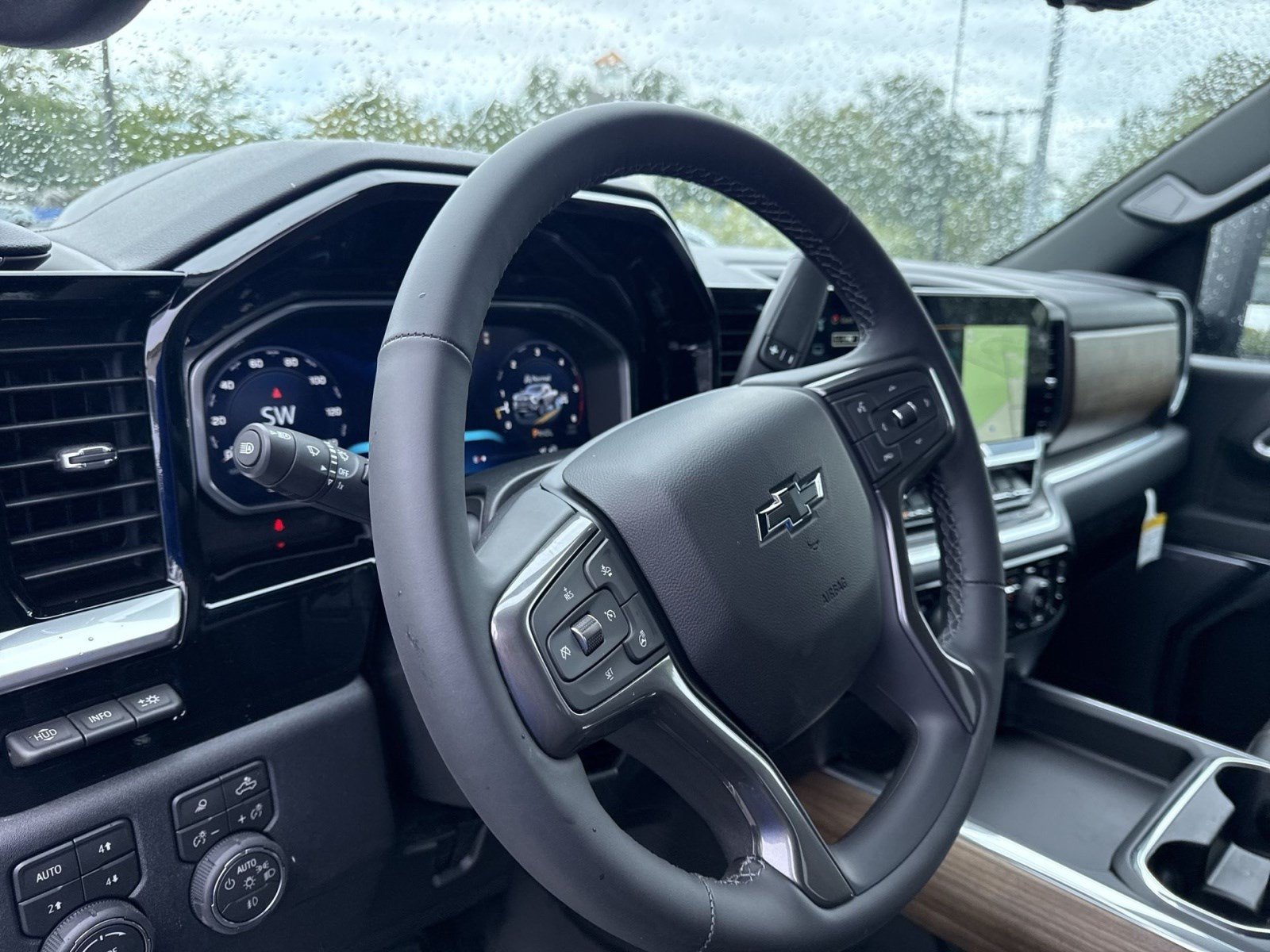 New 2026 Chevrolet Silverado 2500 High Country w/ High Country Premium Package AWD/4WD image 13