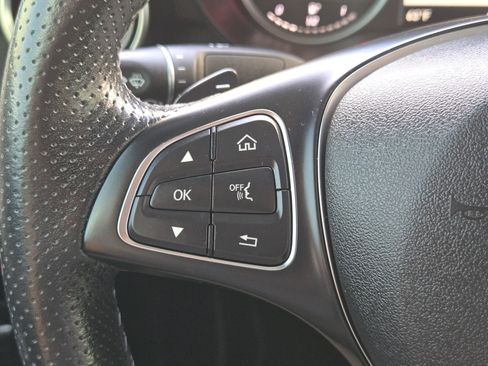 Used 2019 Mercedes-Benz GLC 300 4MATIC Coupe image 29