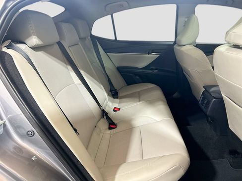 Used 2025 Toyota Camry XLE w/ Premium Package FWD image 26