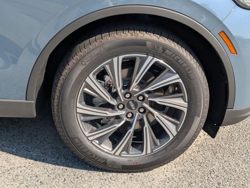 New 2025 Lincoln Aviator 2WD w/ Equipment Group 101A image 13