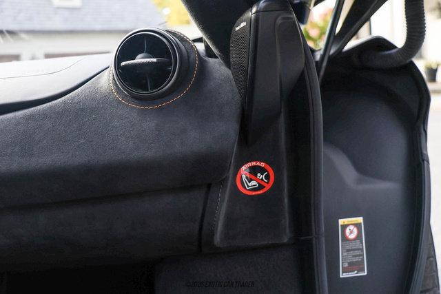 Used 2025 McLaren 750S RWD image 61