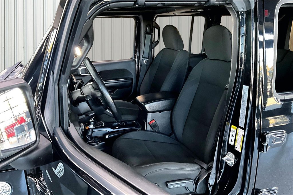 Used 2018 Jeep Wrangler Unlimited Sport S AWD/4WD image 20