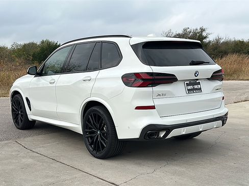 New 2026 BMW X5 sDrive40i w/ M Sport Package image 6