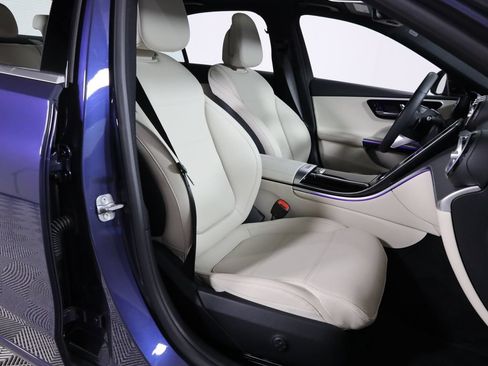 Used 2026 Mercedes-Benz C 300 4MATIC Sedan image 46