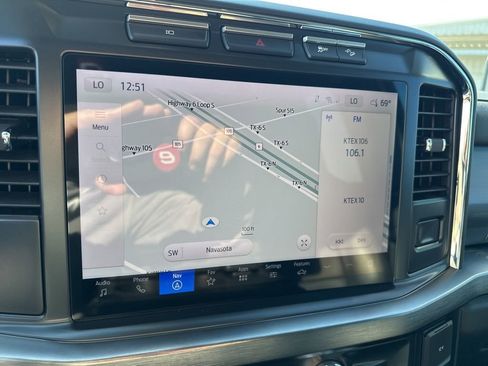 Used 2024 Ford F250 Lariat w/ Sport Appearance Package image 28