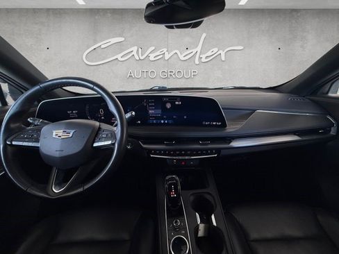 Certified 2024 Cadillac XT4 Premium Luxury FWD image 20