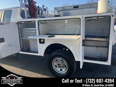 Used 2019 Ford F350 XL w/ XL Value Package image 8