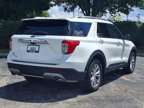 Used 2022 Ford Explorer Limited image 4