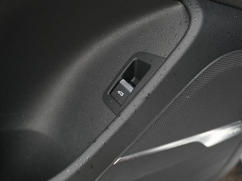 Used 2020 Audi SQ7 Prestige w/ Prestige Package image 33