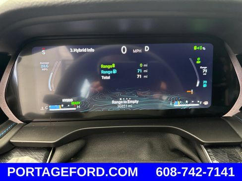 Used 2023 Jeep Grand Cherokee Trailhawk w/ Luxury Tech Group III AWD/4WD image 7