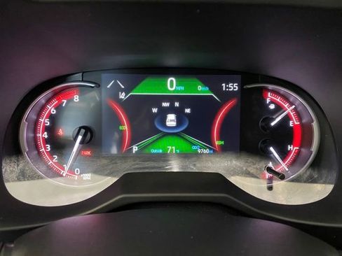 Used 2025 Toyota RAV4 XLE Premium w/ Weather Package AWD/4WD image 21