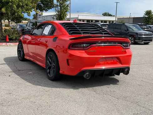 Used 2023 Dodge Charger R/T w/ Blacktop Package RWD image 5