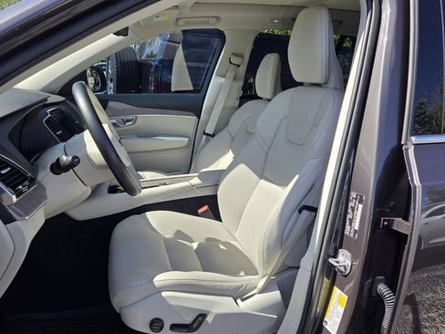 Certified 2023 Volvo XC90 B6 Plus w/ Protection Package Premier AWD/4WD image 13