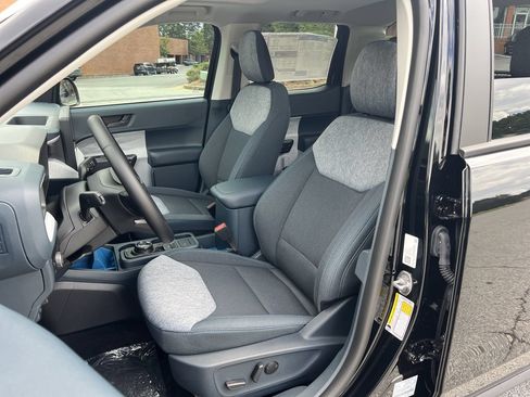 New 2026 Ford Maverick XLT w/ Equipment Group 301A AWD/4WD image 15