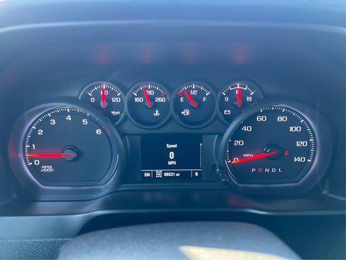 Used 2020 Chevrolet Silverado 1500 Custom Trail Boss w/ Custom Convenience Package image 15