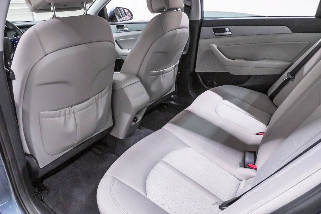 Used 2016 Hyundai Sonata SE FWD image 9
