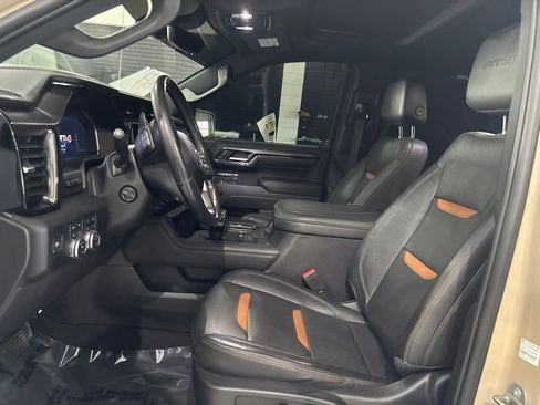 Used 2023 GMC Sierra 1500 AT4 w/ AT4 Premium Package AWD/4WD image 12