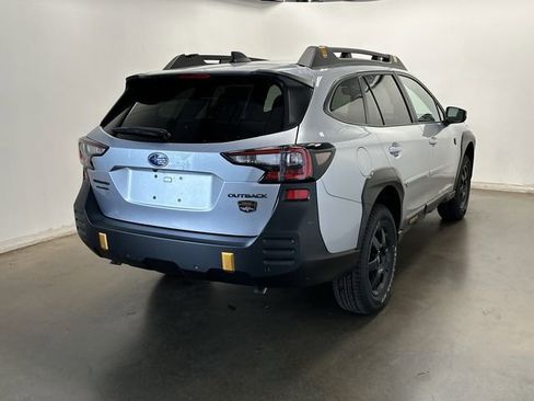 Certified 2025 Subaru Outback Wilderness AWD/4WD image 31