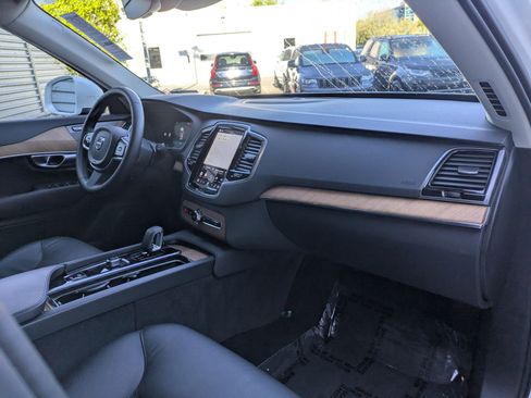 Used 2024 Volvo XC90 T8 Plus w/ Protection Package AWD/4WD image 29