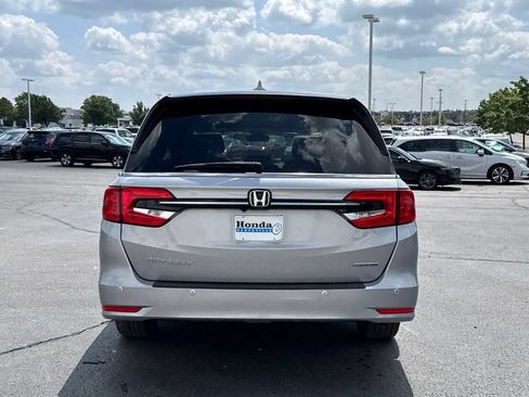 Used 2023 Honda Odyssey Touring image 6