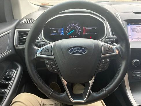 Used 2019 Ford Edge SEL w/ Equipment Group 201A image 11