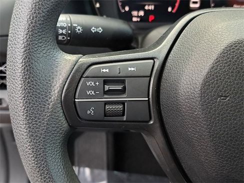 Certified 2023 Honda Accord EX image 23