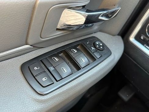 Used 2015 RAM 1500 Big Horn AWD/4WD image 19