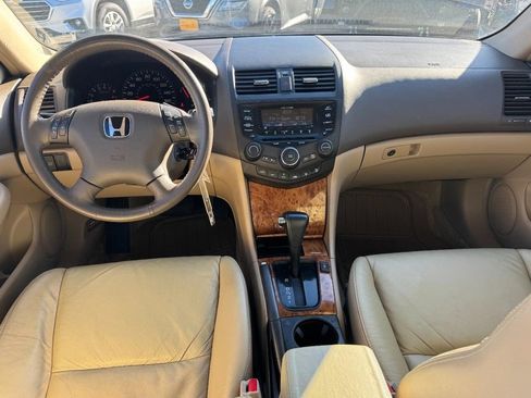 Used 2005 Honda Accord EX-L image 12