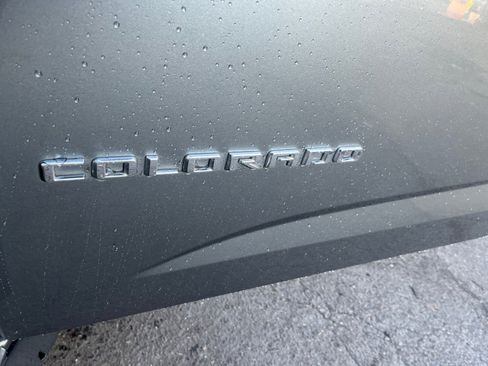 Used 2022 Chevrolet Colorado LT w/ LT Convenience Package image 24