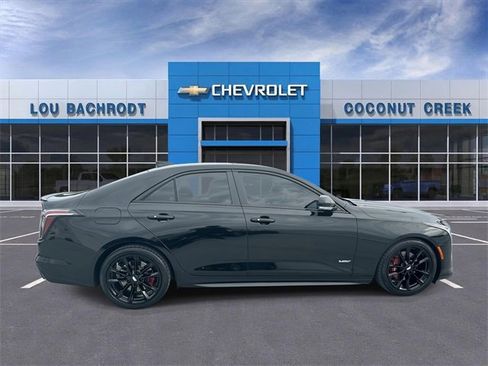 Used 2023 Cadillac CT4 V w/ Technology Package image 9