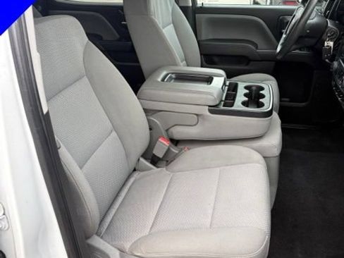 Used 2018 GMC Sierra 1500 4x4 Crew Cab w/ Sierra Appearance Package image 31
