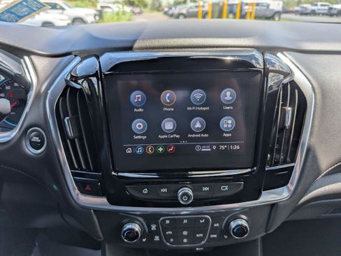 Used 2023 Chevrolet Traverse LT AWD/4WD image 19