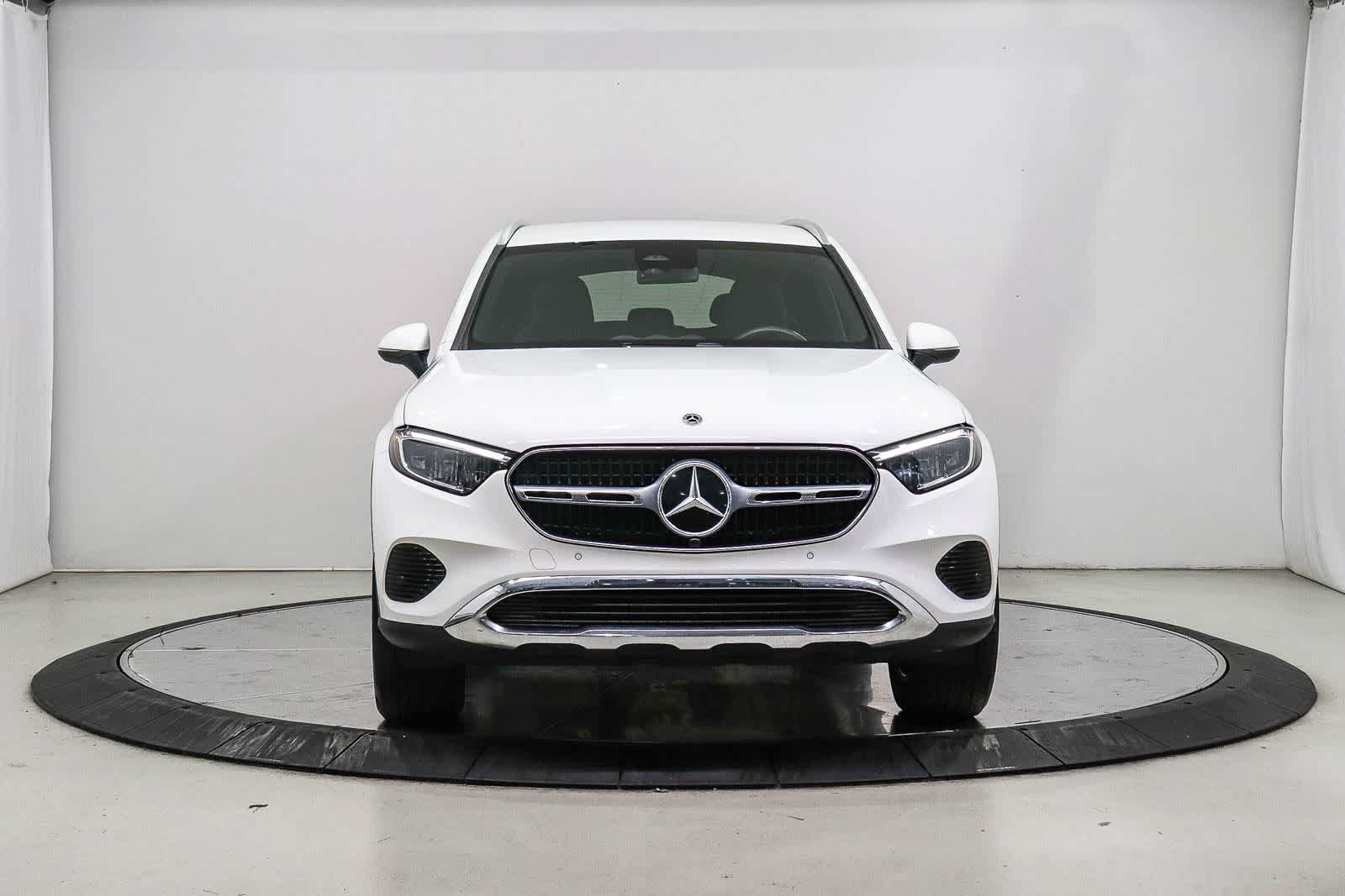 Certified 2024 Mercedes-Benz GLC 300 image 6