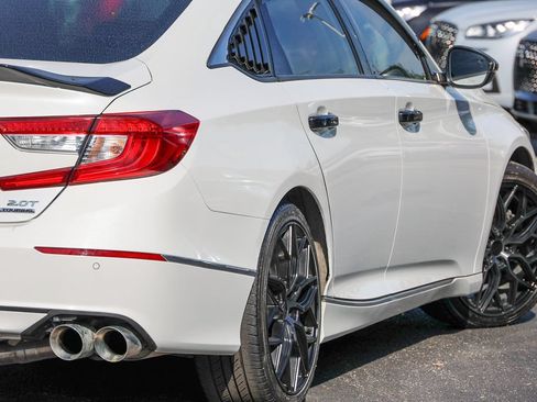 Used 2019 Honda Accord Touring image 20