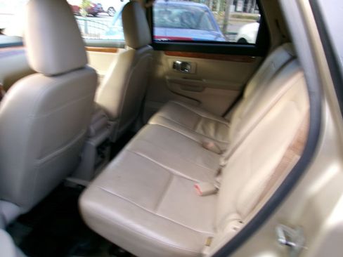 Used 2007 Suzuki XL7 AWD image 7