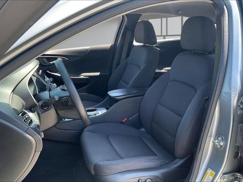 Used 2024 Chevrolet Malibu LT FWD image 20