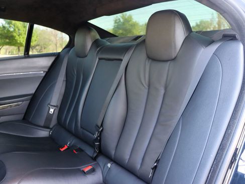 Used 2018 BMW 640i Gran Coupe RWD image 17