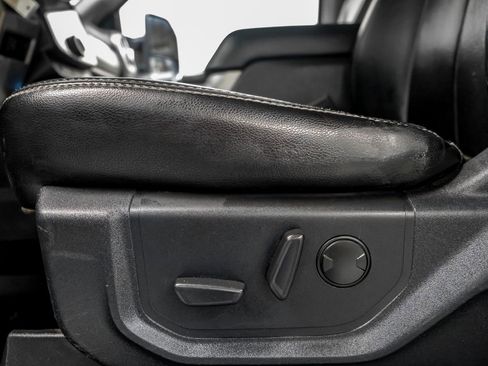 Used 2020 Ford F250 Lariat w/ Lariat Value Package AWD/4WD image 30