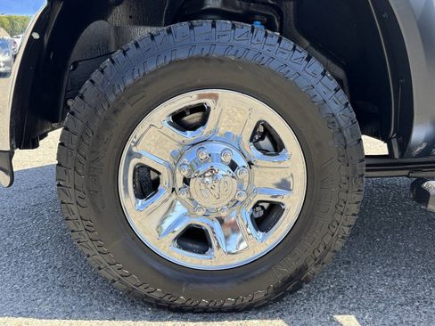 Used 2018 RAM 2500 Tradesman w/ Chrome Appearance Group AWD/4WD image 29