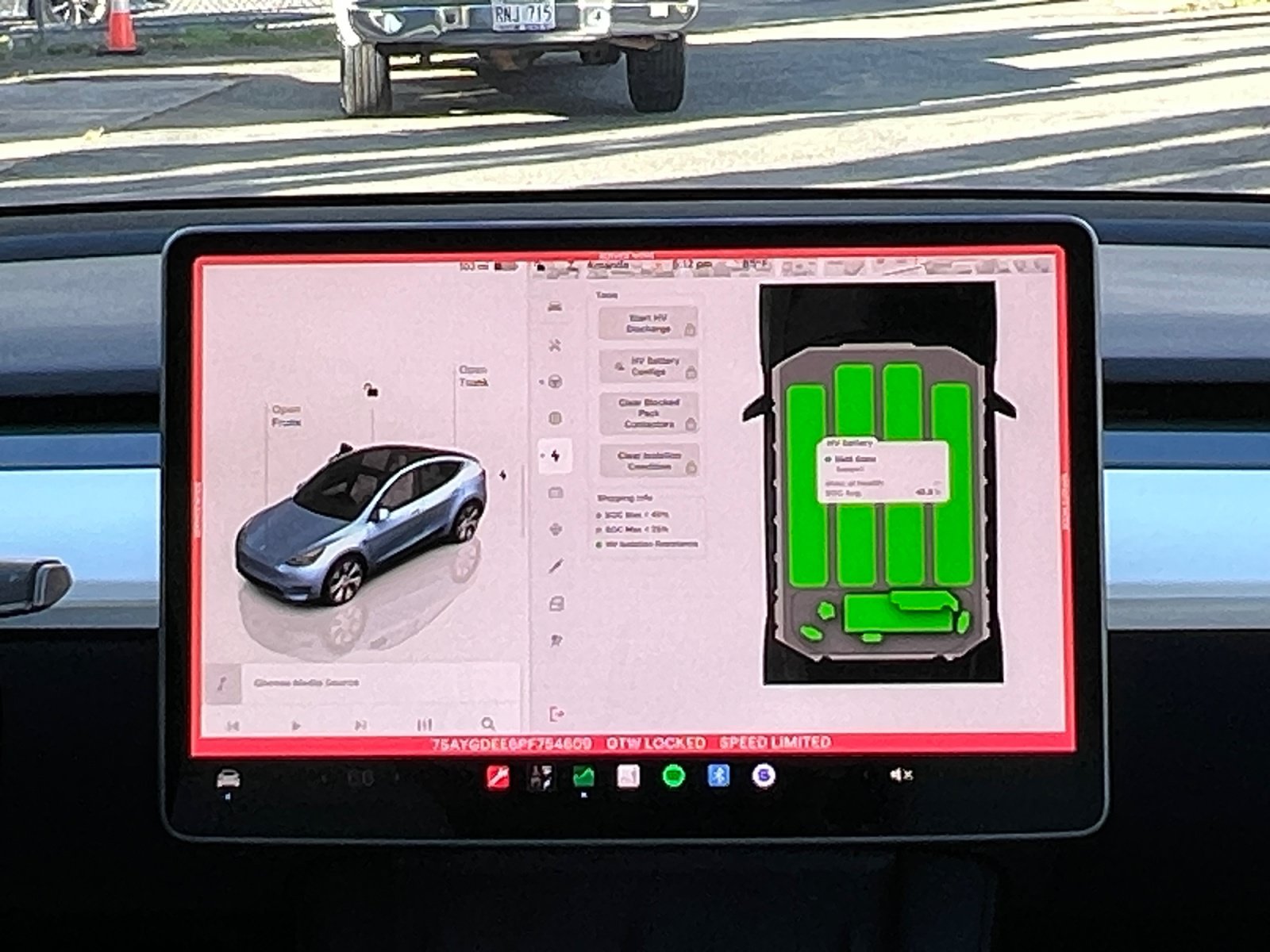 Used 2023 Tesla Model Y AWD image 16