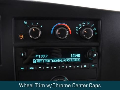 Used 2025 GMC Savana 3500 LT w/ LT Preferred Equipment Group RWD image 19