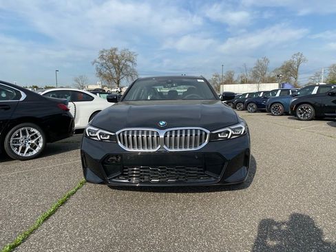 New 2026 BMW 330i xDrive Sedan w/ M Sport Package AWD/4WD image 2