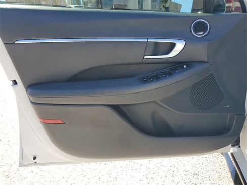 Used 2023 Hyundai Sonata SEL Plus w/ Preferred Accessory Package image 17