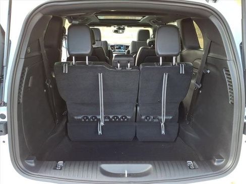 New 2026 Chrysler Pacifica Select w/ S Appearance Package image 12