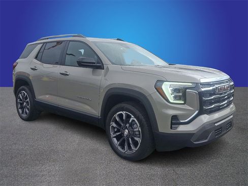 New 2026 GMC Terrain Elevation w/ Elevation Premium Package image 2