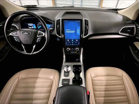 Used 2022 Ford Edge SEL AWD/4WD image 14
