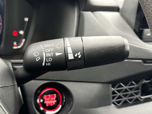 Used 2025 Honda Accord LX image 10