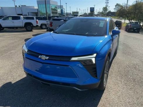 New 2026 Chevrolet Blazer EV LT image 5