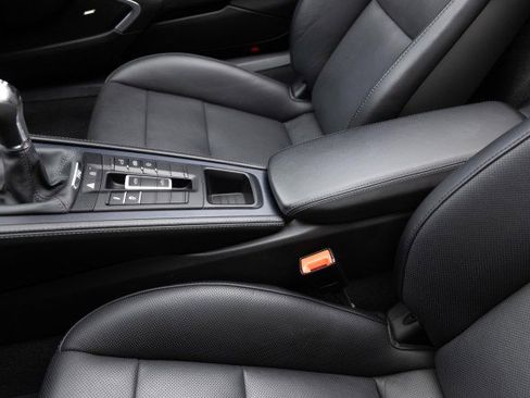 Used 2022 Porsche 718 Boxster GTS image 30