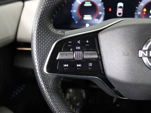 Certified 2023 Nissan Ariya FWD image 24